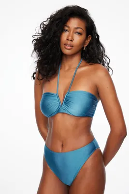 Bas de bikini brésilien à taille haute