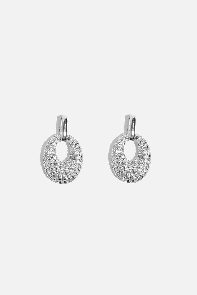 Petites boucles d’oreilles ornées de pierres style heurtoir