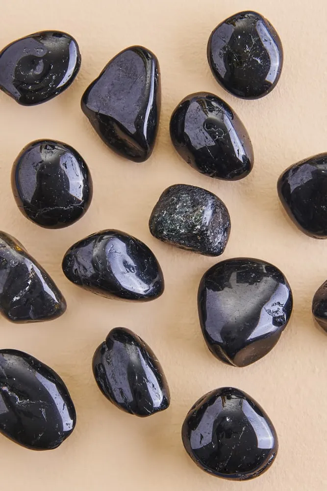 Black Tourmaline Tumbled Stone