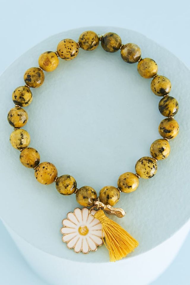 Serpentine Daisy Bracelet