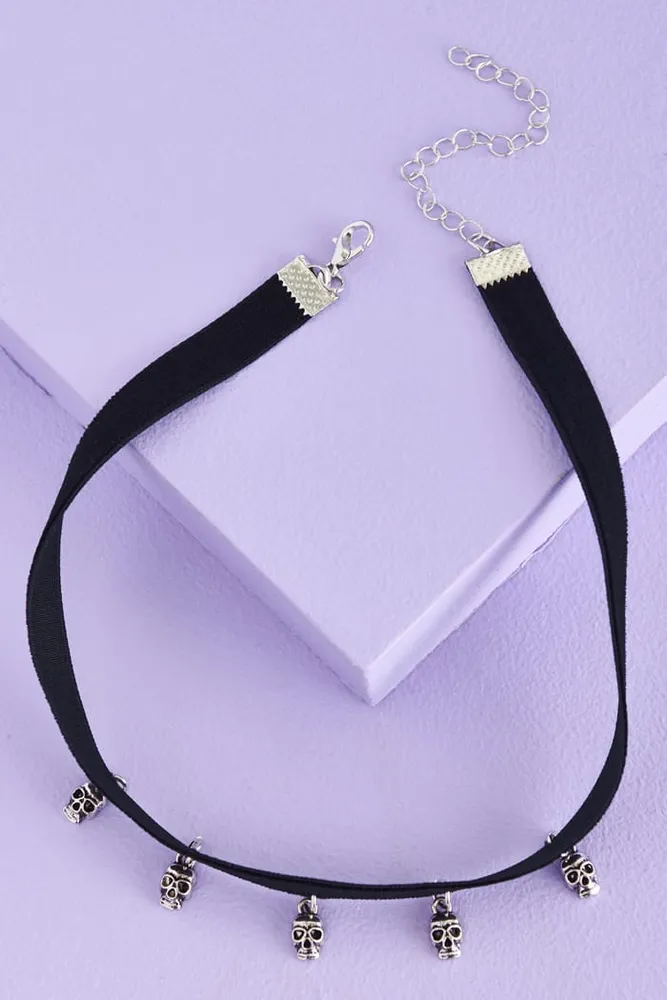 Mini Skull Choker Necklace