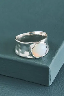 Circle Opalite Hammered Ring