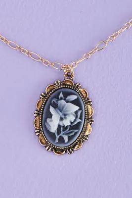 Vintage Butterfly Cameo Necklace