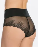 Envy and Grace Undie-tectable Lace Hi-Hipster Panty