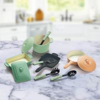 Batería de cocina con accesorios para jugar – 11 piezas