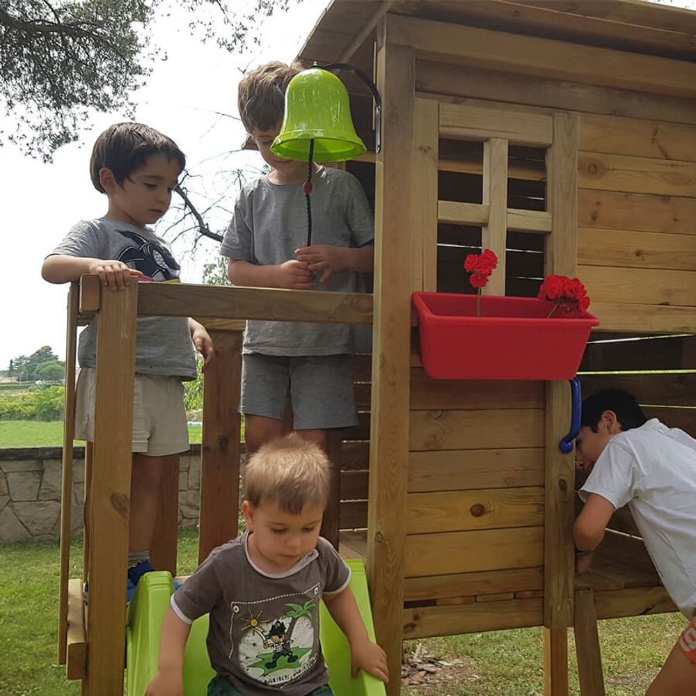 Parque infantil TAGA L con columpio doble y zona de escalada