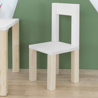 Silla infantil OPEE con respaldo blanca