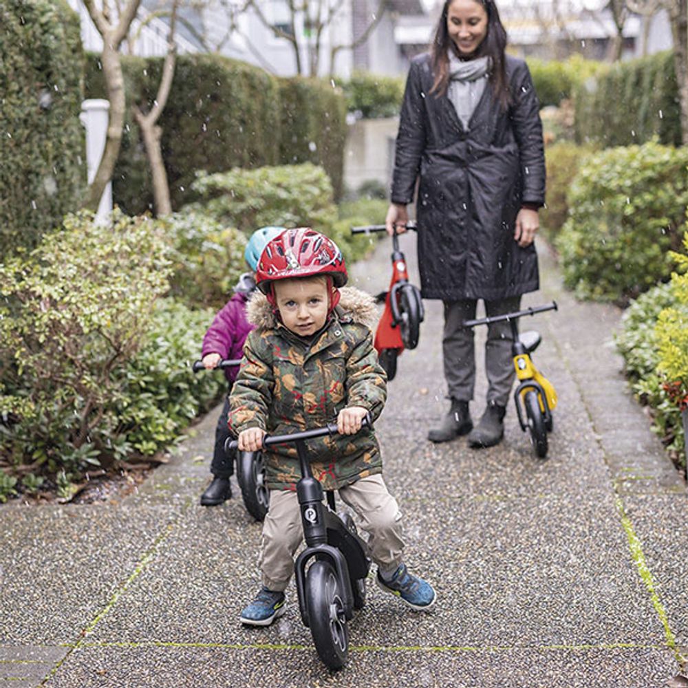 Tech Balance Bike Negra