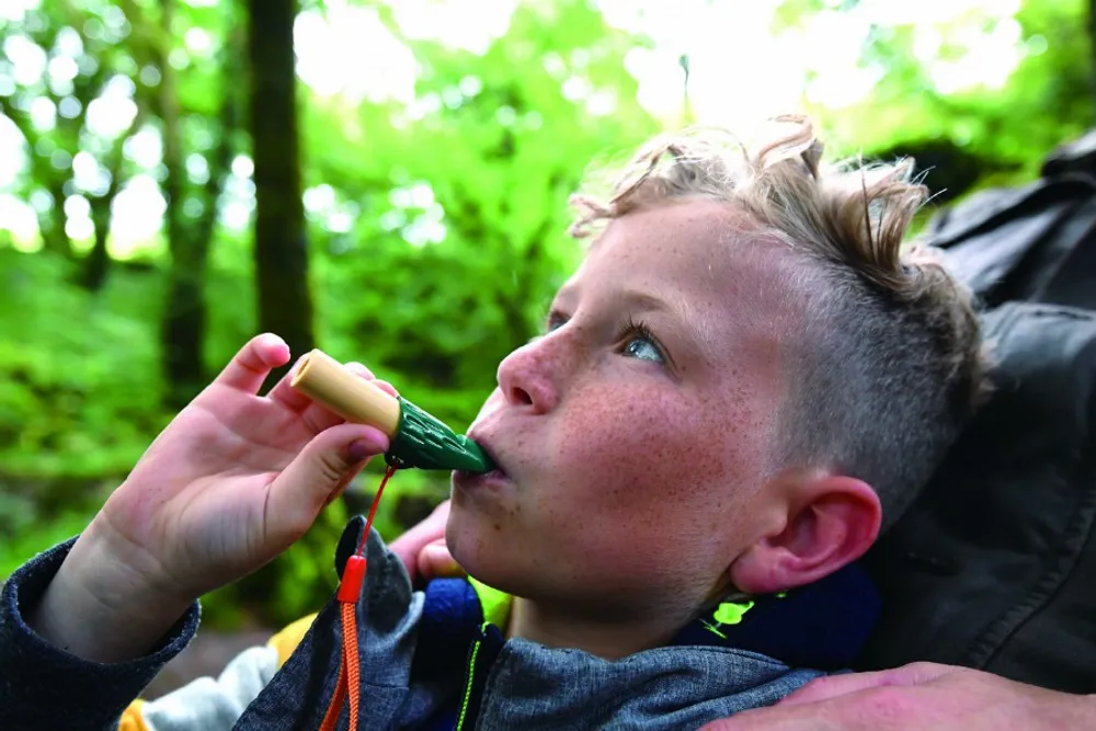 PERISCOPIO PARA EXPLORAR LA NATURALEZA HAPE