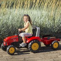 Tractor rojo de pedales Supercharger