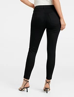 Hailey Mid-Rise Curvy Jeans