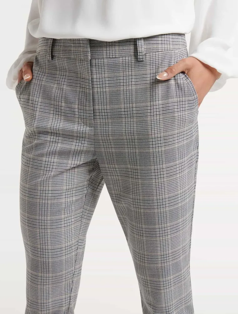 Grace 7/8th Slim Pants
