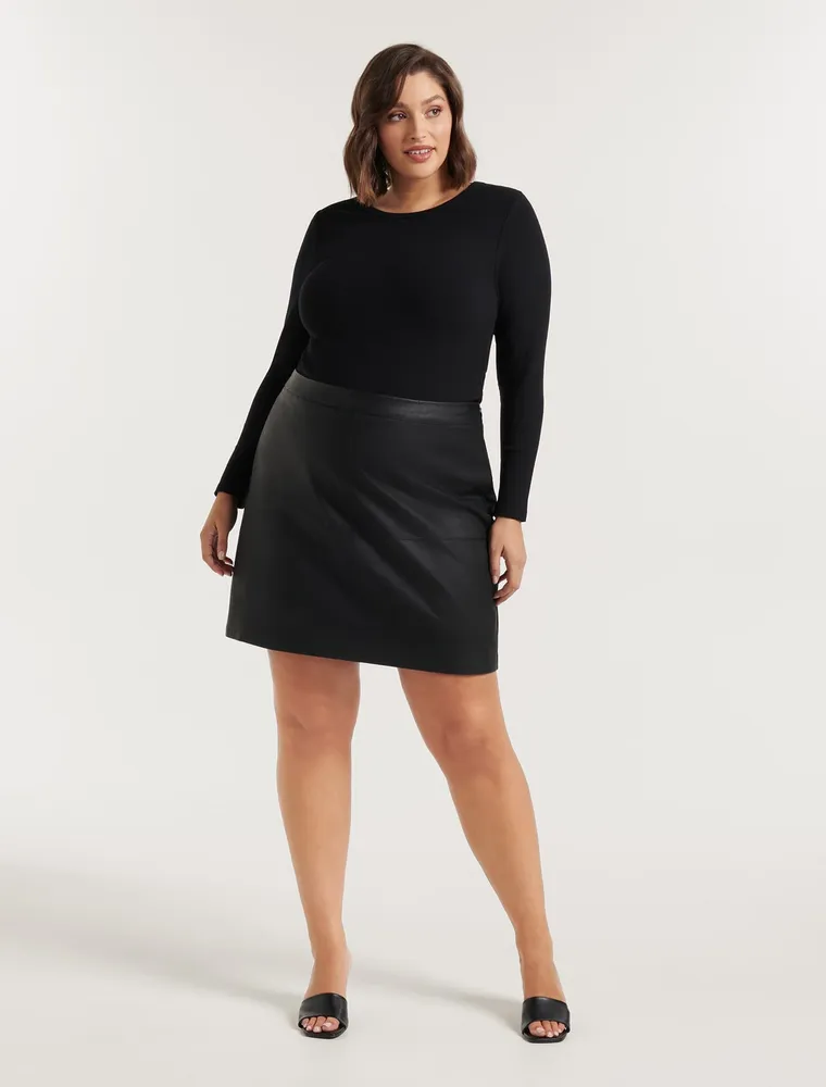 Ellen Curve Vegan Leather Mini Skirt