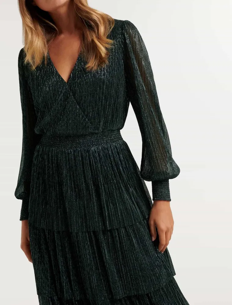 Winifred Plisse Midi Dress - Women's Fashion | Ever New