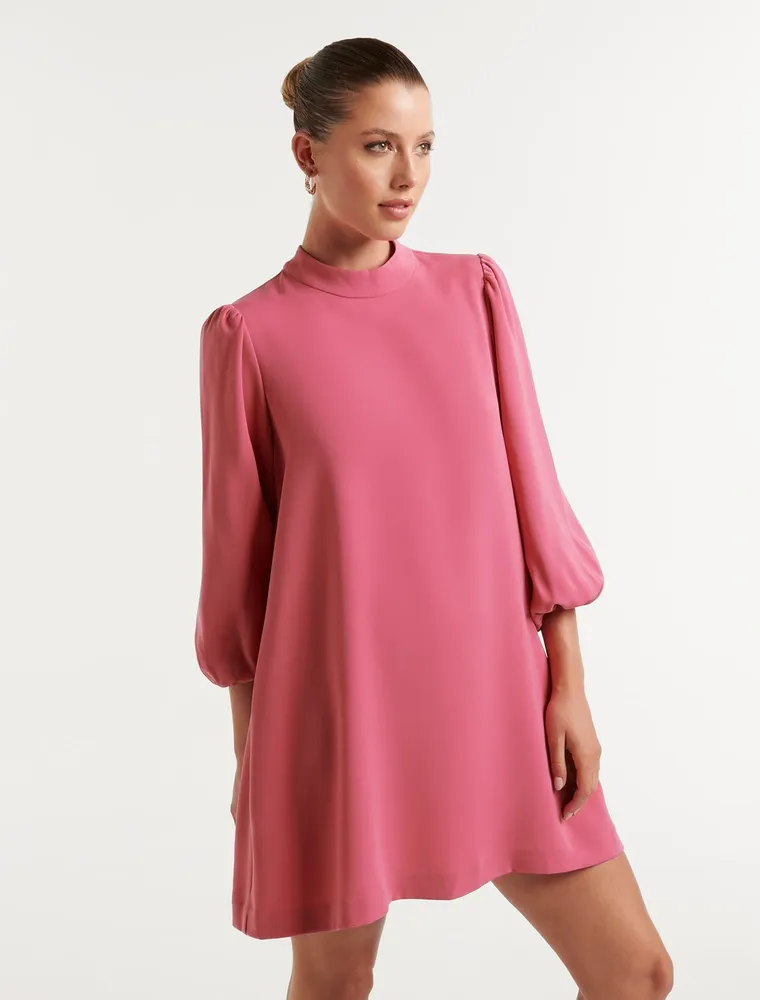 Jenna 3/4 Sleeve Shift Dress