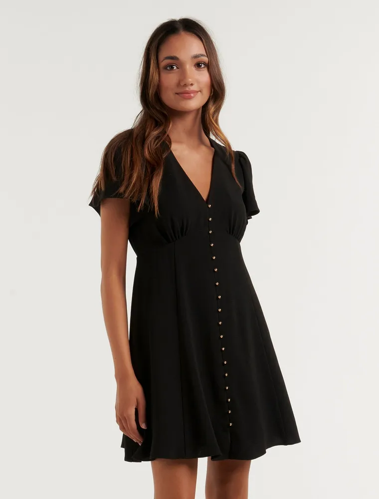 Elodie Petite Flutter-Sleeve Dress in Black - Size 0 to 12 - Women's Petite Day Dresses