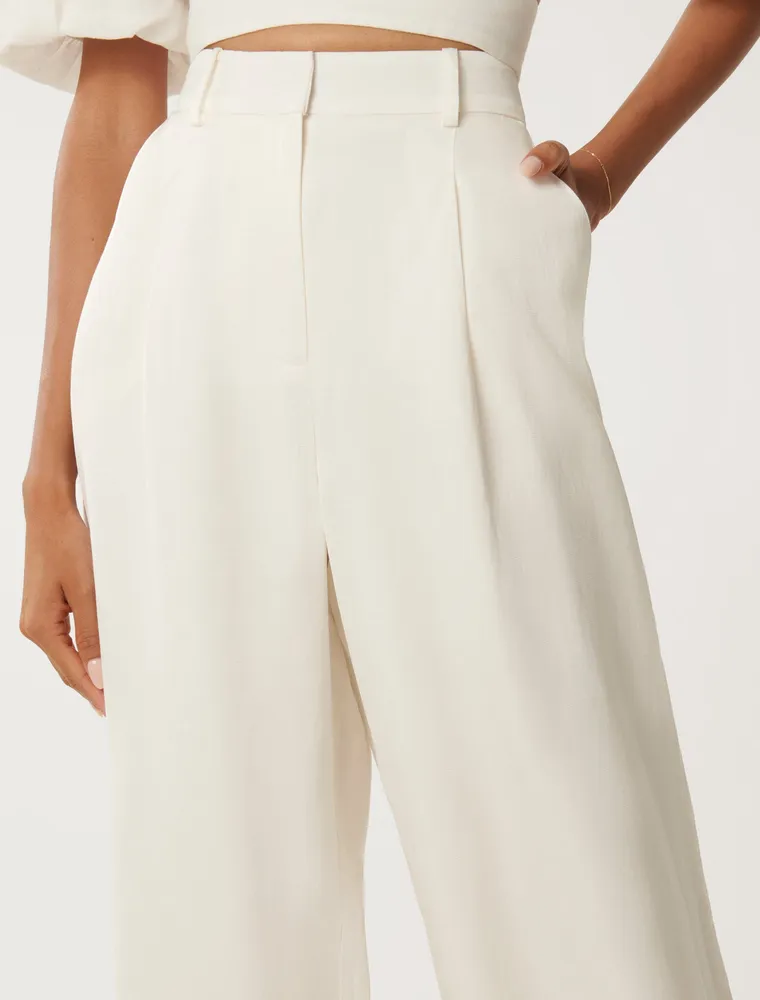 Mariana Petite Wide-Leg Pants