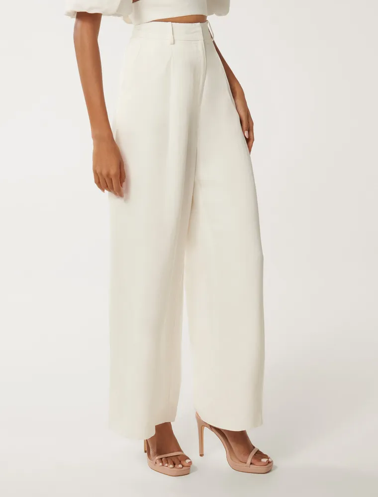 Mariana Petite Wide-Leg Pants