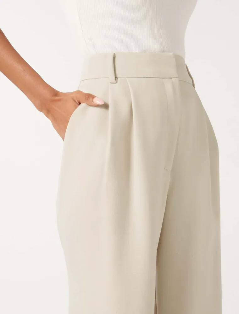 Tessa Petite Straight Leg Pant