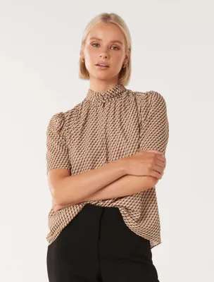 Dana Keyhole Short Sleeve Blouse