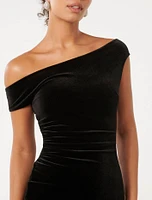 Demi Off-Shoulder Velvet Bodycon Dress