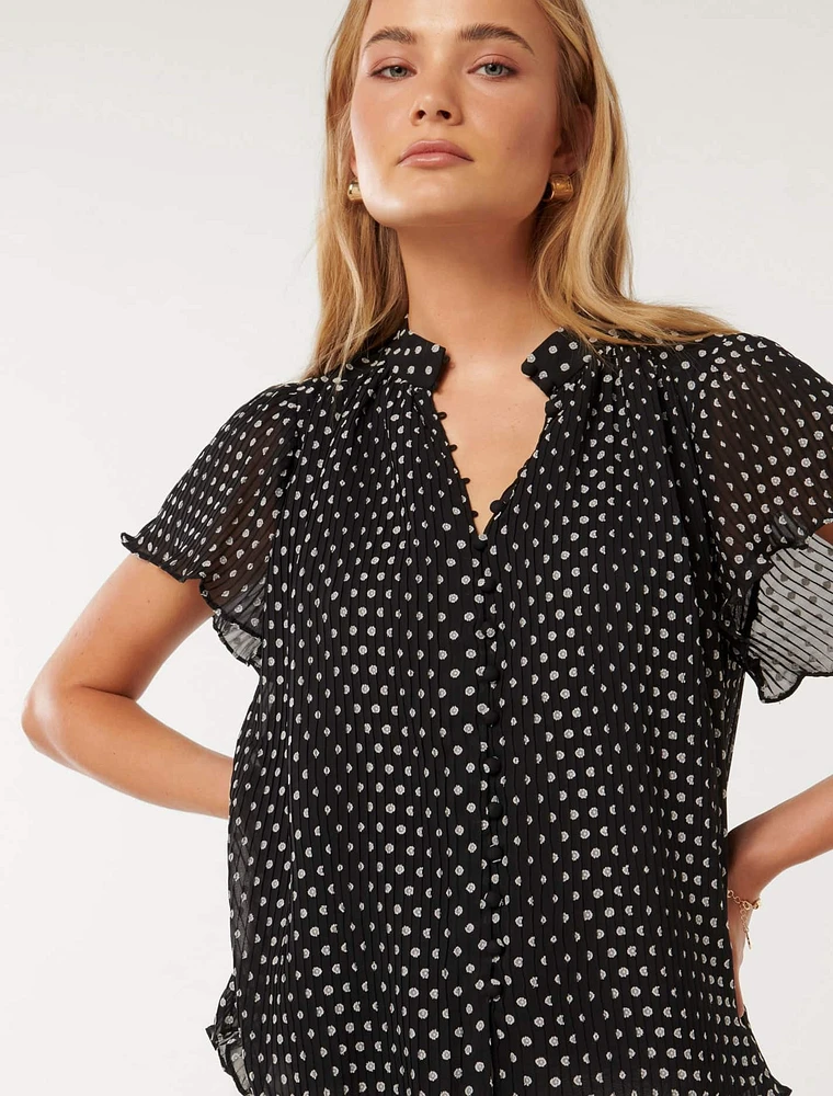 Yvonne Flutter-Sleeve Blouse