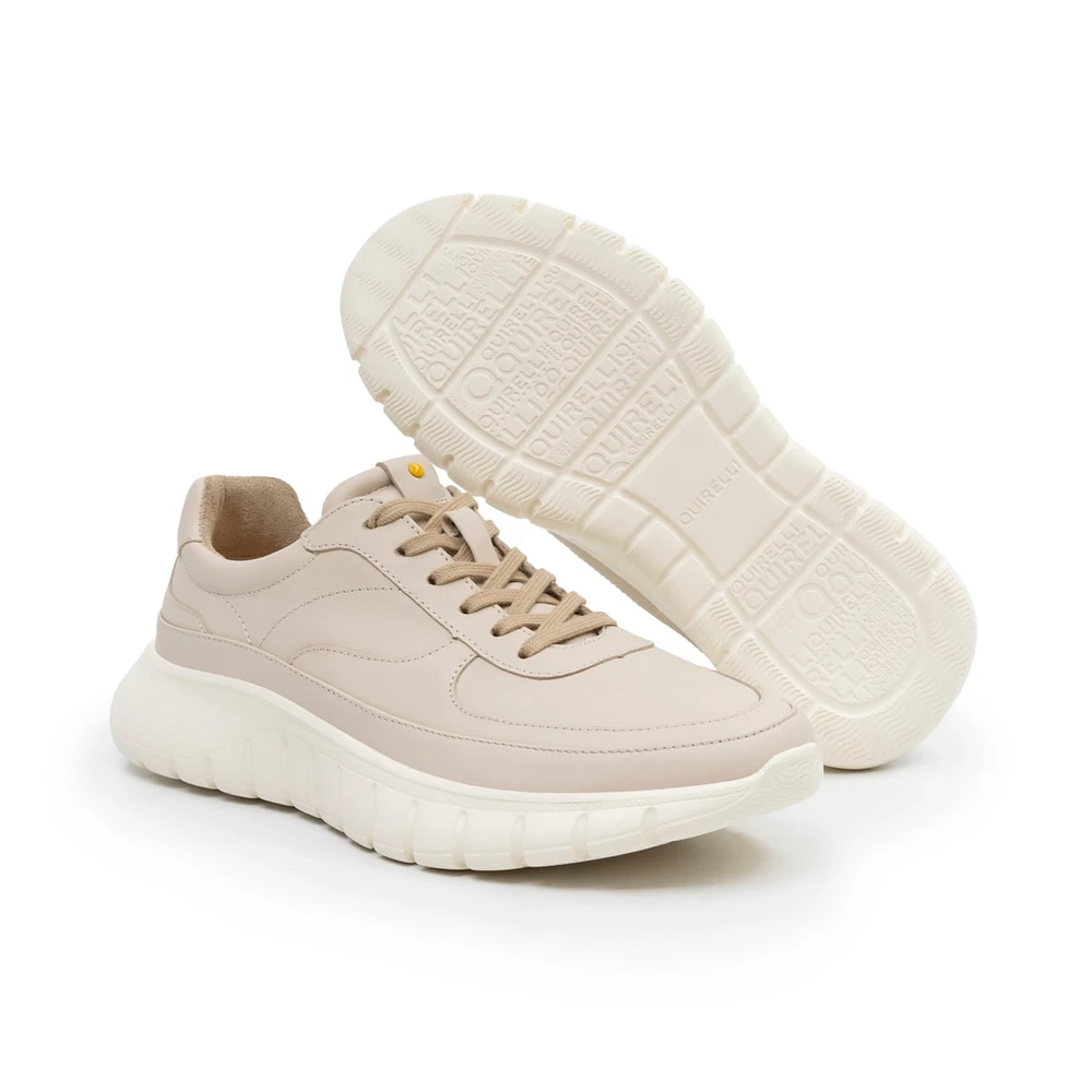 Sneaker casual en piel color latte Quirelli estilo 302501