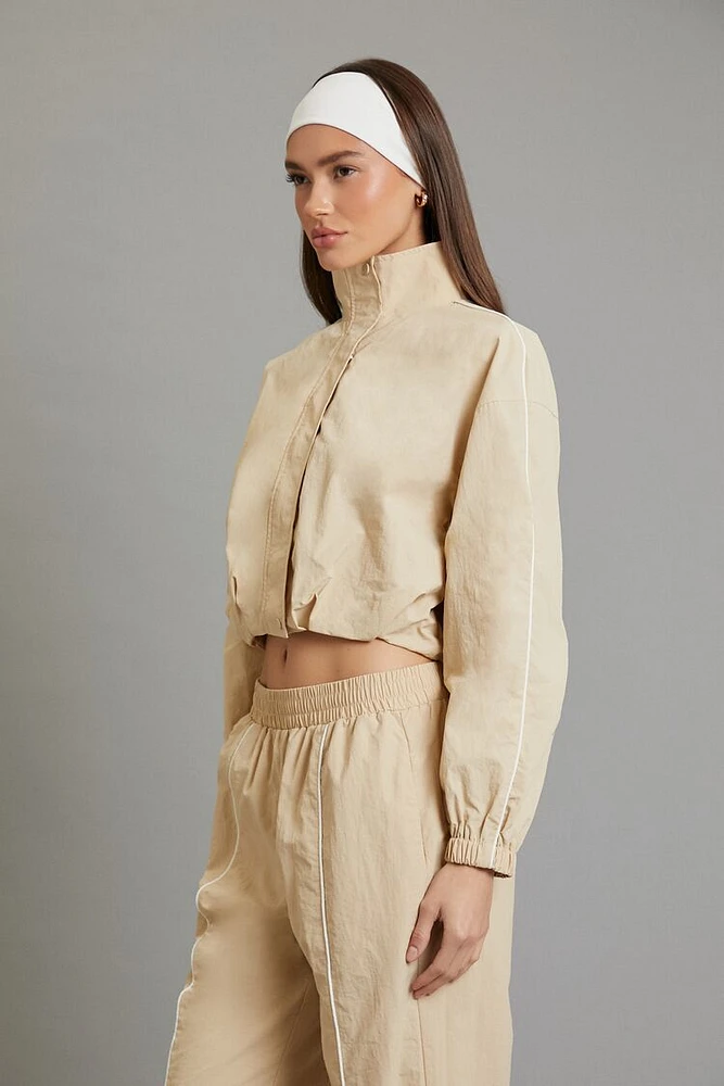 Active Piped-Trim Cropped Jacket