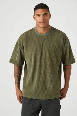 Men Textured Crew Neck T-Shirt in Olive Small