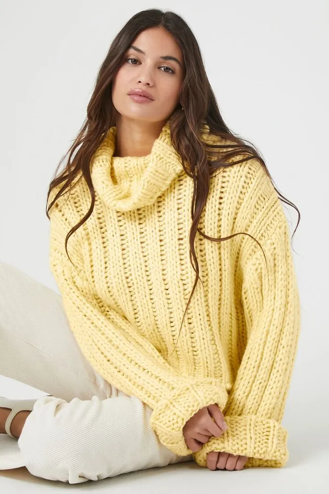 Women's Turtleneck Cropped Sweater in Pale Banana Large