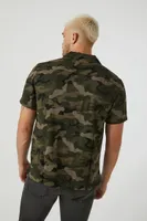 Men Camo Print Cuban Collar Shirt in Olive Large