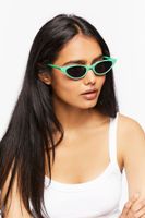 Cat-Eye Frame Sunglasses in Green/Black