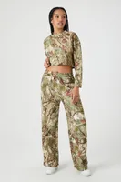 Women's Leaf Print Crop Top in Olive, XL