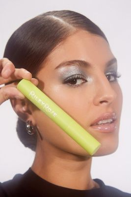 Riley Rose Go Big Volumizing Mascara in Black
