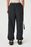 Women's Toggle Drawstring Cargo Joggers in Black Large