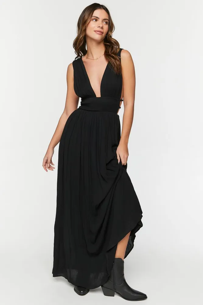 Women's Plunging Smocked Maxi Dress in Black Small