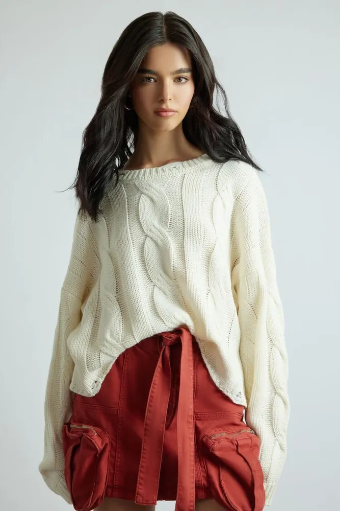 Women's Cropped Cable Knit Sweater in Vanilla Medium