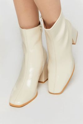 Women's Faux Patent Leather Ankle Booties in Cream, 6