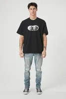 Men Oversized Embroidered Fist Bump Graphic Tee in Black Small