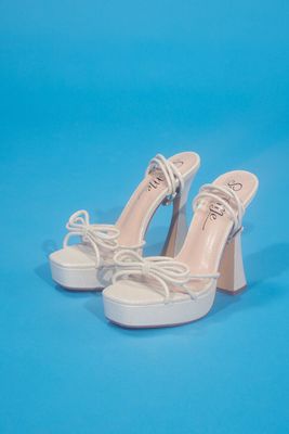 Women's Strappy Bow Platform Heels Cream,