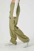 Women's Straight-Leg Cargo Pants in Green Small