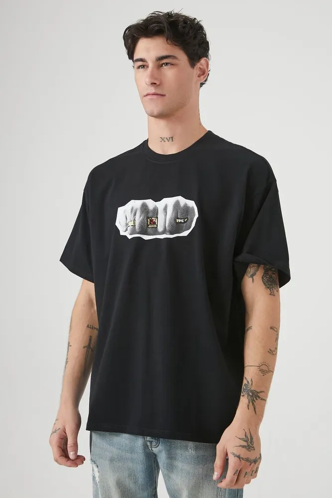 Men Oversized Embroidered Fist Bump Graphic Tee in Black Small