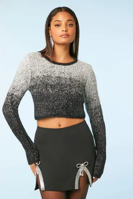 Women's Fuzzy Ombre Cropped Sweater