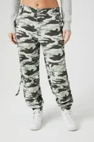 Women's Mid-Rise Camo Print Cargo Joggers in Olive, XL