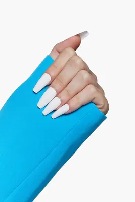 Opaque Coffin Press-On Nails in White