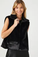 Women's Fuzzy Zip-Up Vest in Black Medium