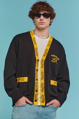 Men Airwalk Graphic Cardigan Sweater in Black/Yellow Medium
