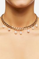 Women's Faux Pearl Curb Chain Necklace in Cream/Gold