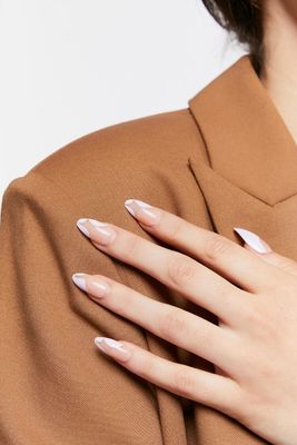 Women Wavy French-Tip Press-On Nails in Nude