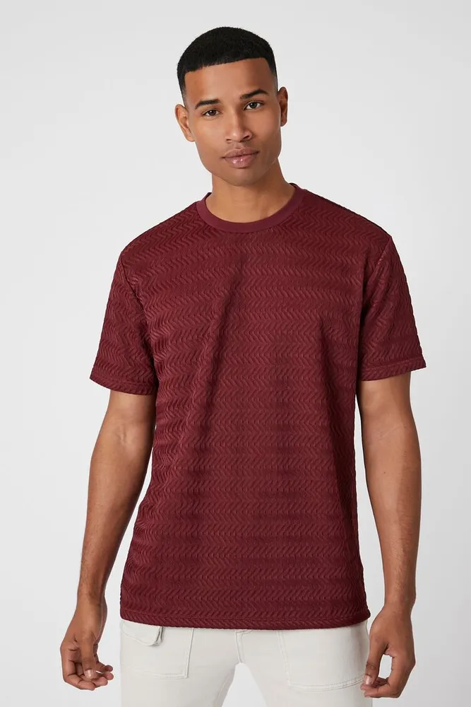 Men Crinkle Textured Crew T-Shirt in Burgundy Large